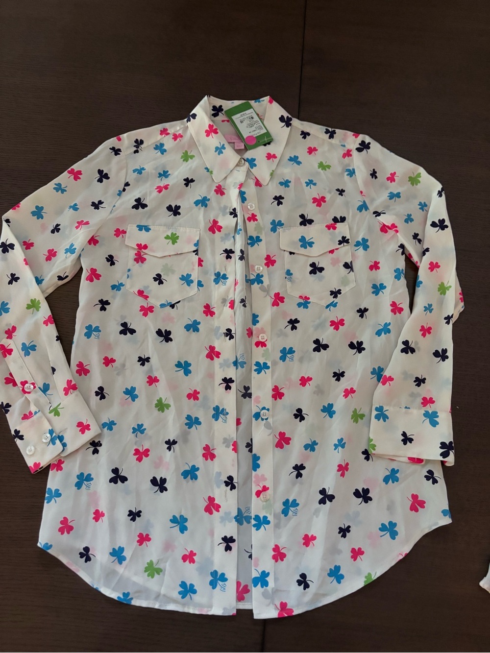 Lilly Pulitzer White Top with Blue, Pink & Navy Clover Print silk NWT